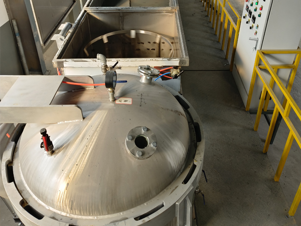 有機(jī)浸滲設(shè)備003